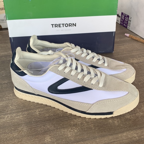 NIB Womens Tretorn Rawlins Casual Athletic Sneaker Leather White Navy - Picture 3 of 5